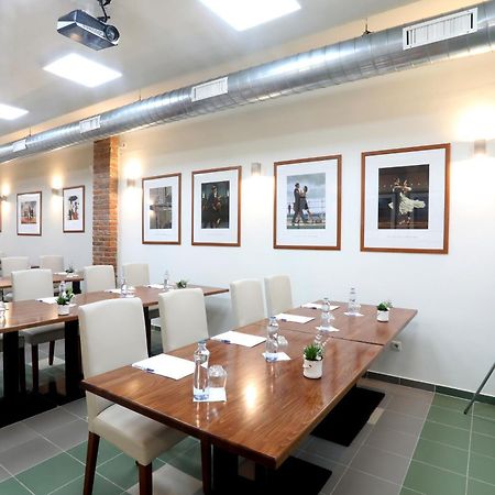 Hotel Pod Vezi Straznice Ngoại thất bức ảnh