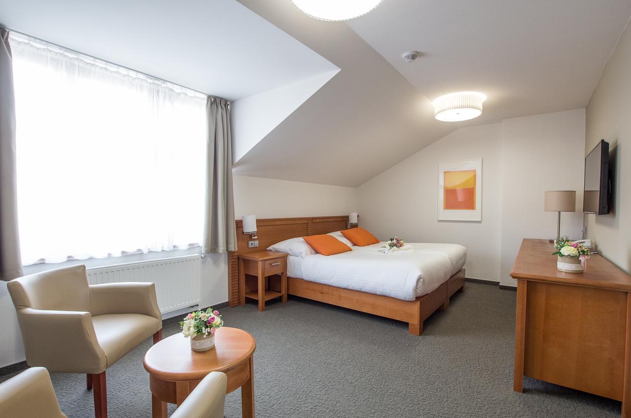 Hotel Pod Vezi Straznice Ngoại thất bức ảnh