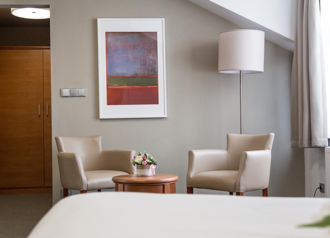Hotel Pod Vezi Straznice Ngoại thất bức ảnh